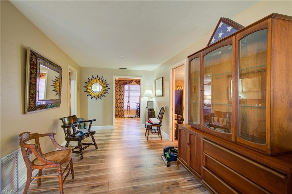 2627 McGregor BLVD-27
