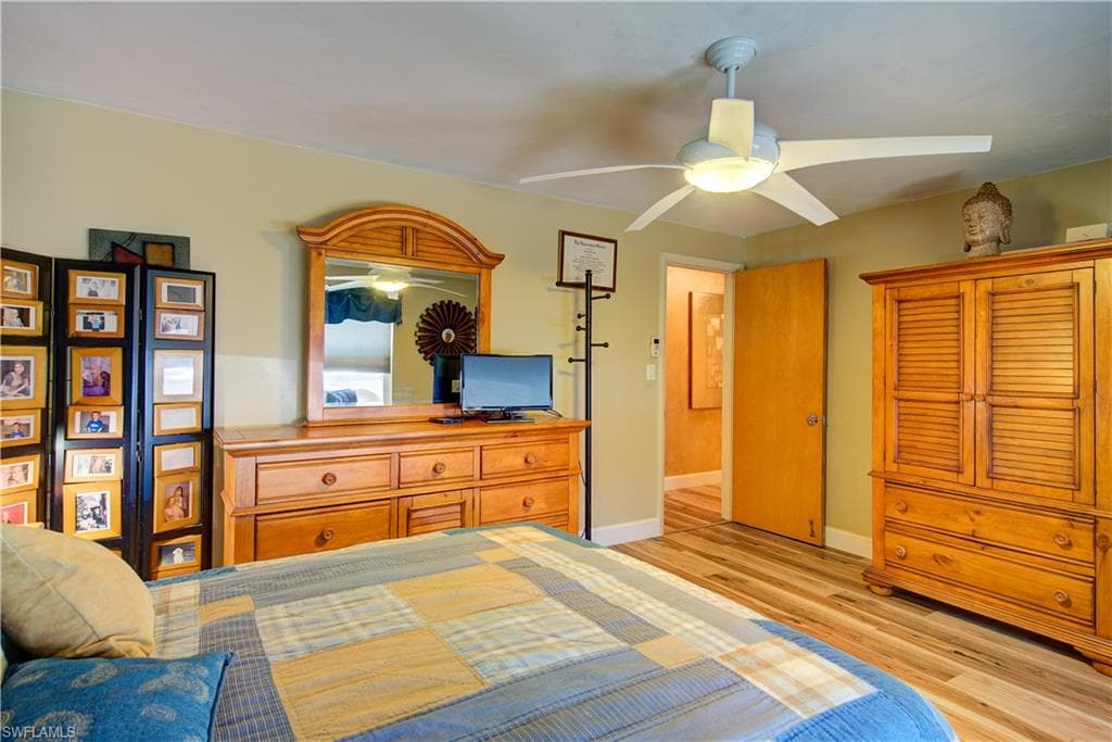 2627 McGregor BLVD-40
