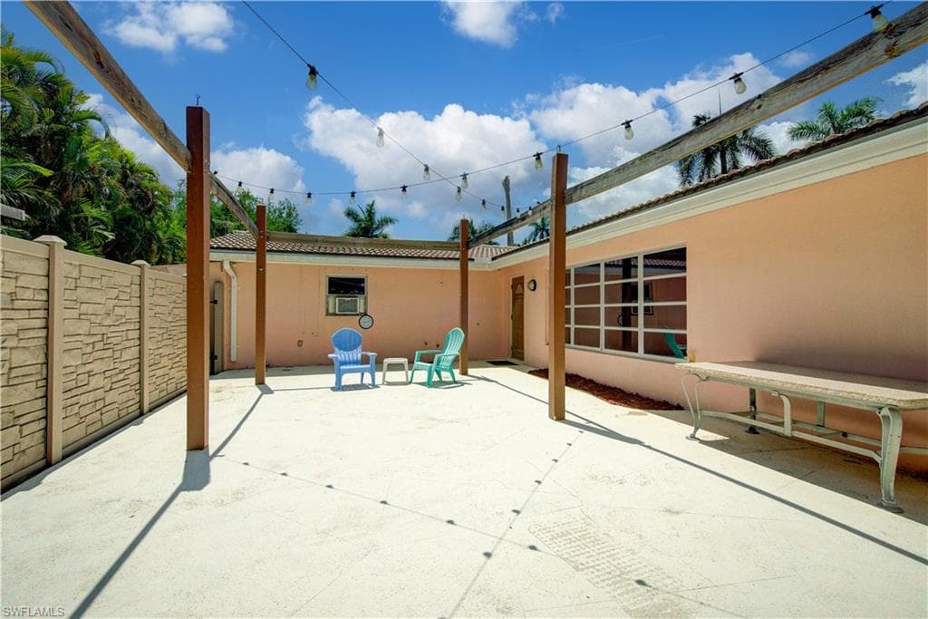 2627 McGregor BLVD-44