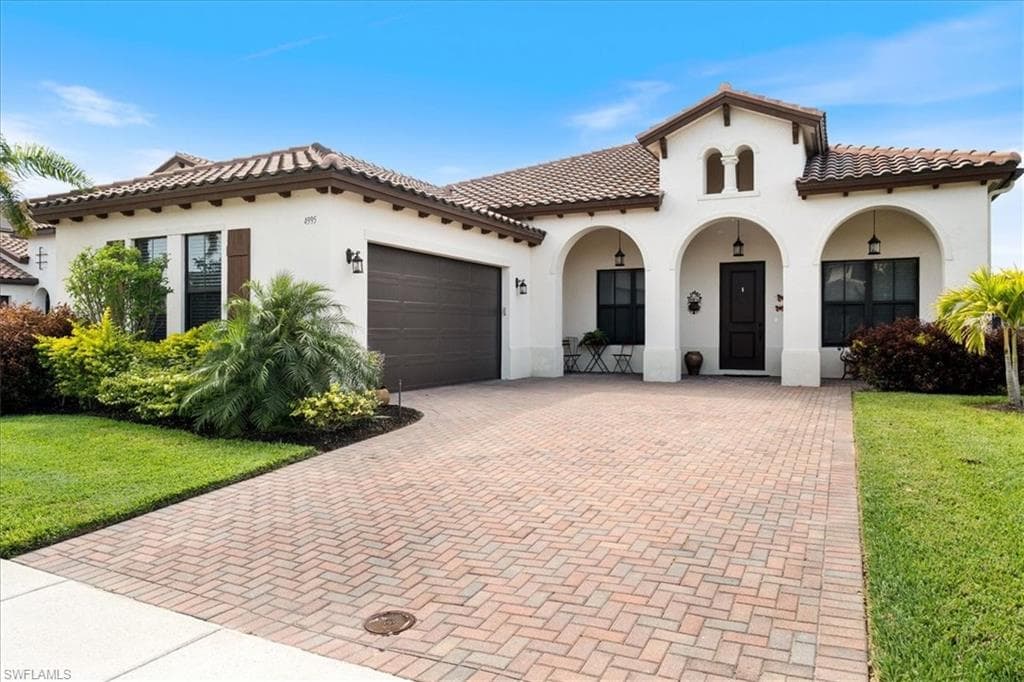 4995 Corrado AVE, AVE MARIA FL 34142-1