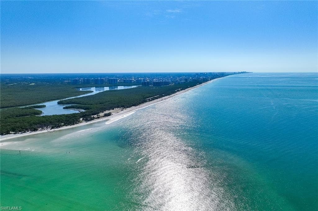 425 Dockside DR # 905, NAPLES FL 34110-37