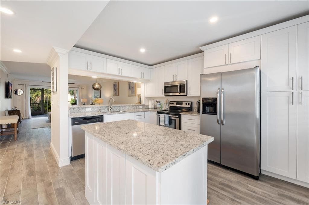 3062 Sandpiper Bay CIR # K103, NAPLES FL 34112-4