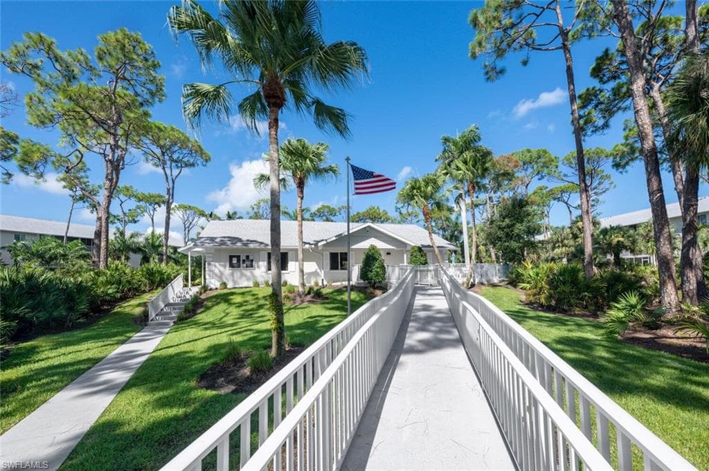 3062 Sandpiper Bay CIR # K103, NAPLES FL 34112-30