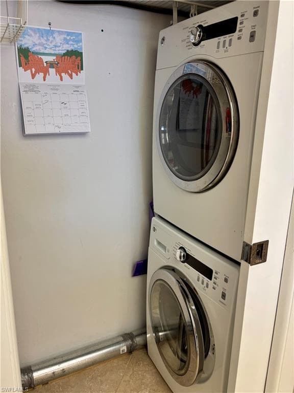 25808 Cockleshell DR # 315, BONITA SPRINGS FL 34135-16