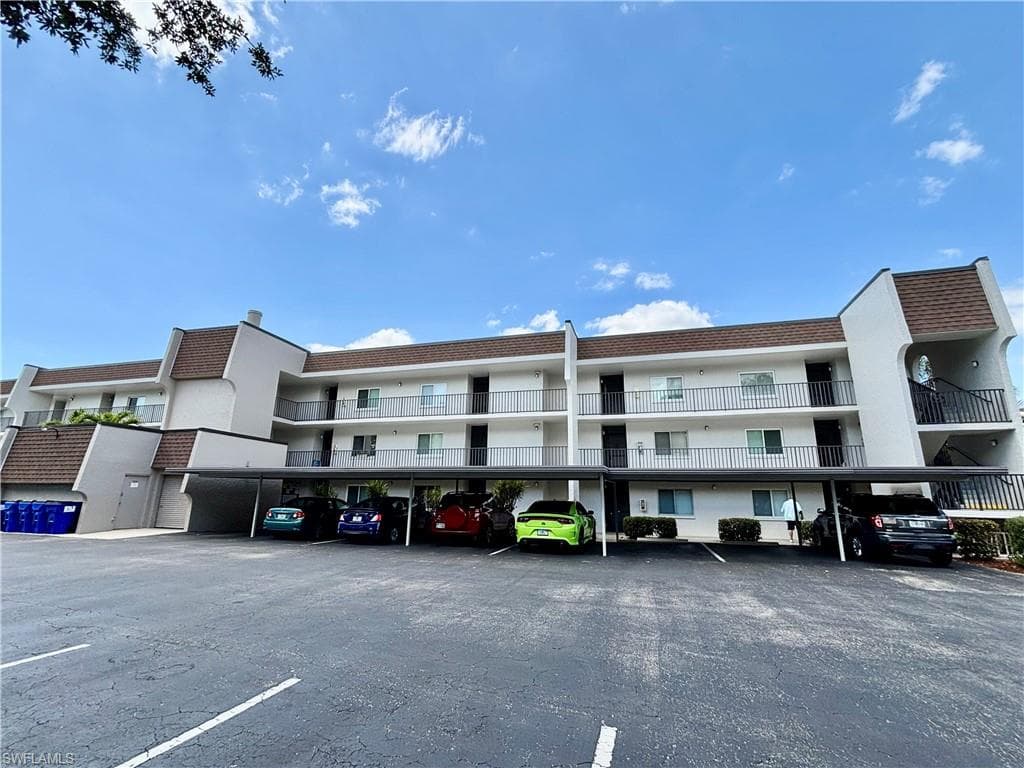 25808 Cockleshell DR # 315, BONITA SPRINGS FL 34135-20