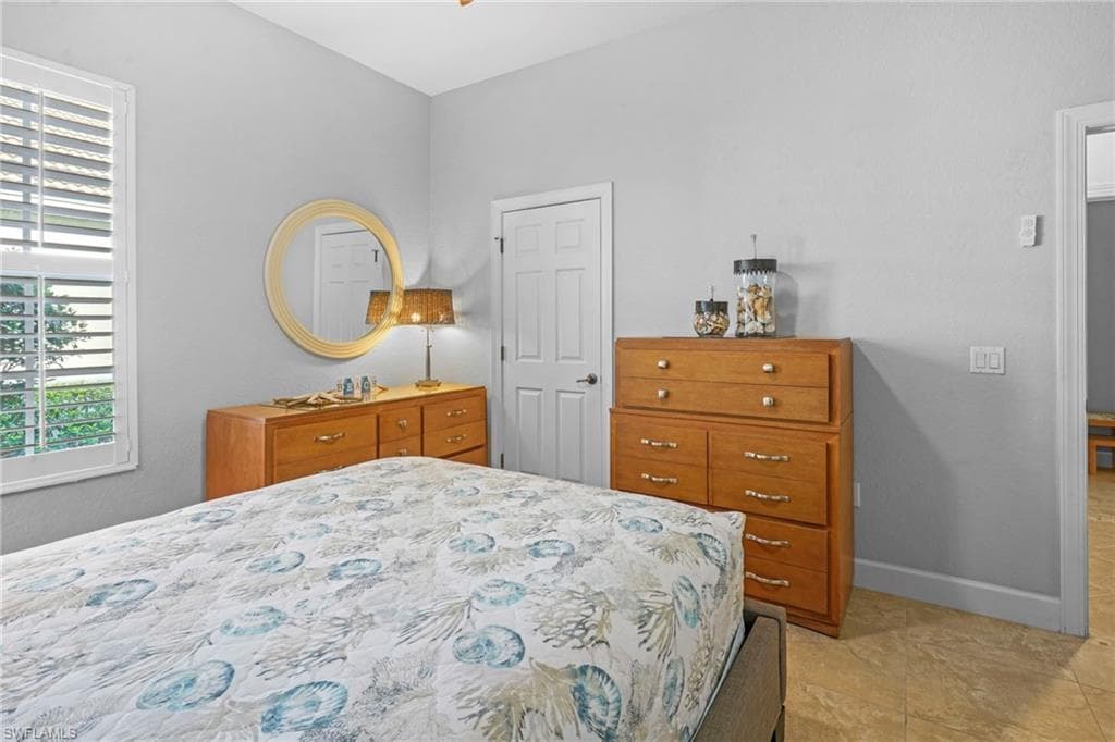 5589 Whispering Willow WAY, FORT MYERS FL 33908-21