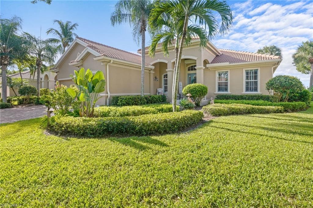 5589 Whispering Willow WAY, FORT MYERS FL 33908-2