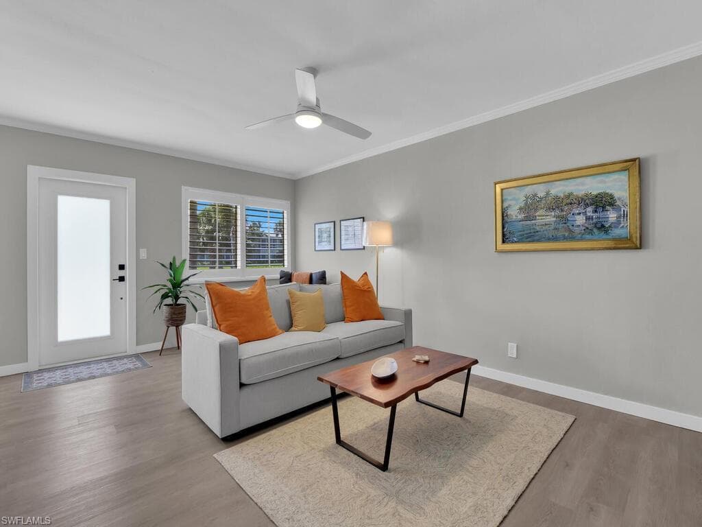 473 12th AVE S # B8, NAPLES FL 34102-9
