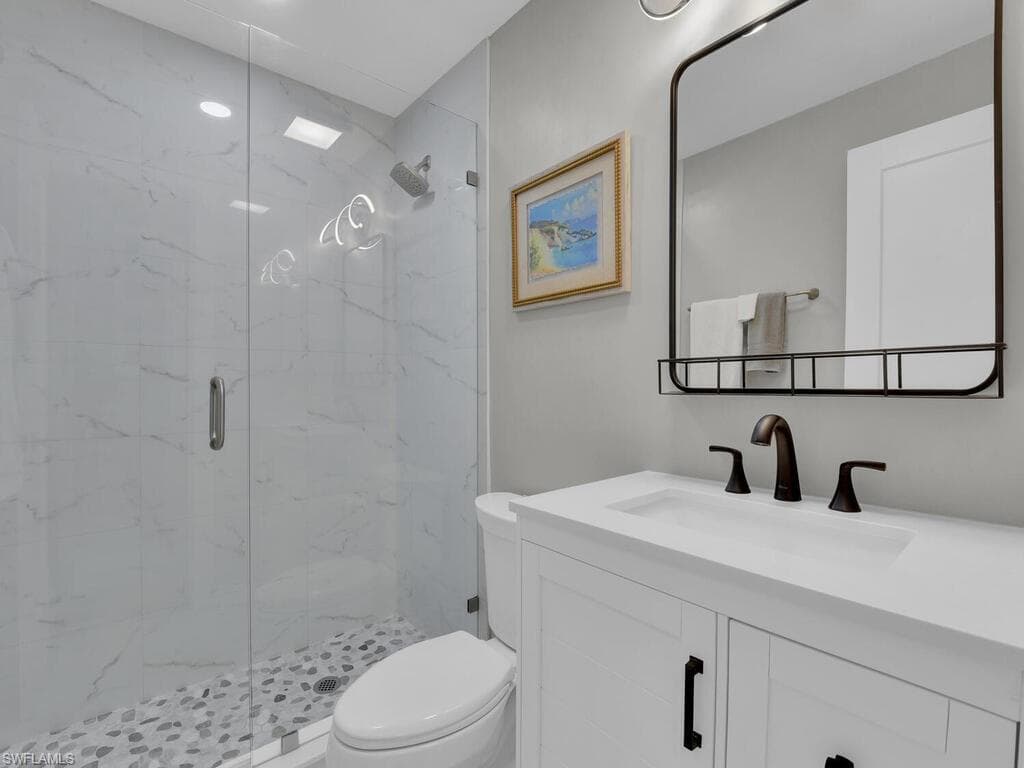 473 12th AVE S # B8, NAPLES FL 34102-17