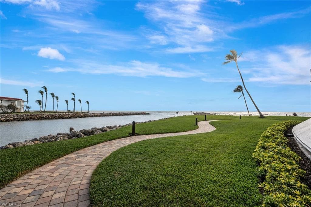 2381 Gulf Shore BLVD N # 503, NAPLES FL 34103-42
