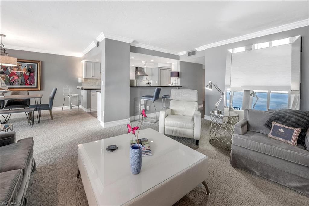 2381 Gulf Shore BLVD N # 503, NAPLES FL 34103-11