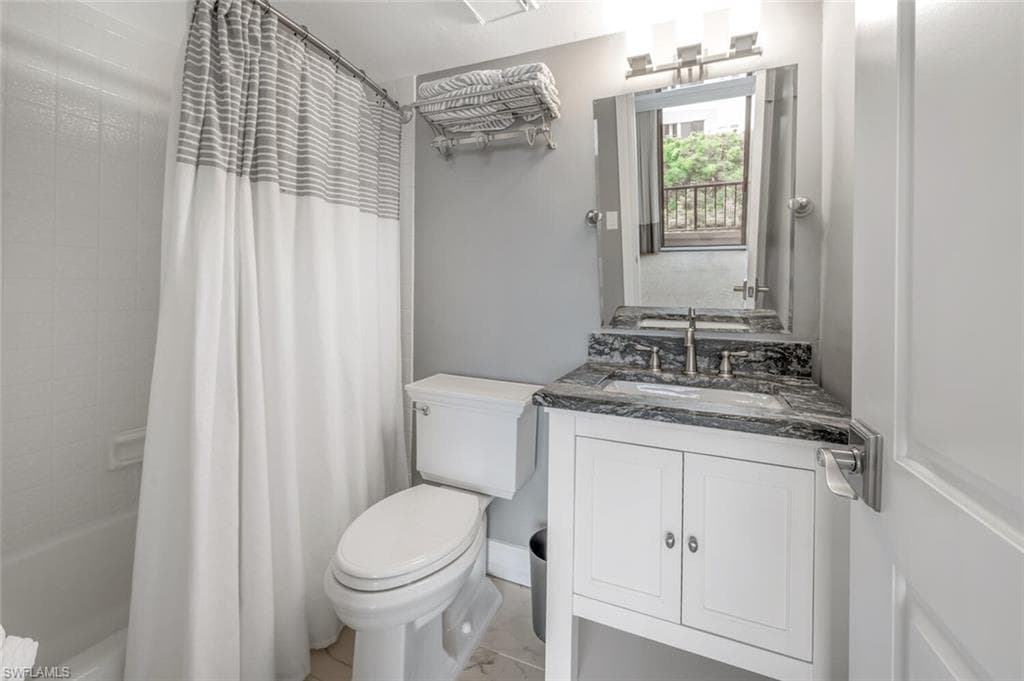 2381 Gulf Shore BLVD N # 503, NAPLES FL 34103-29