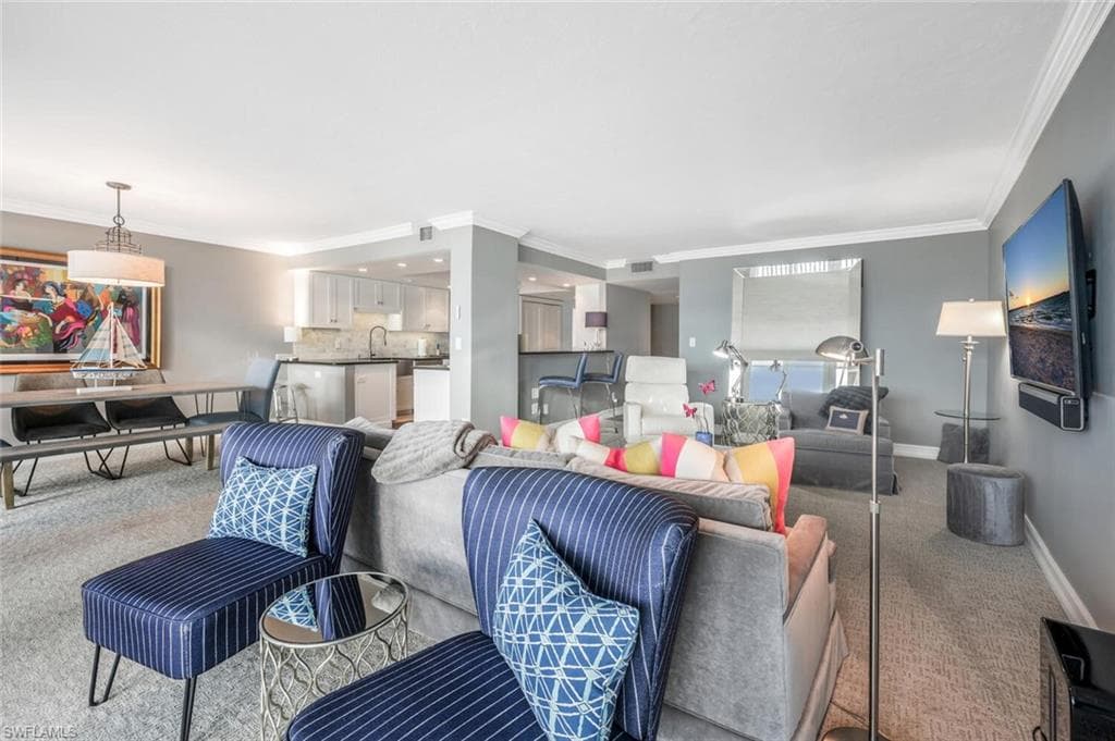 2381 Gulf Shore BLVD N # 503, NAPLES FL 34103-9