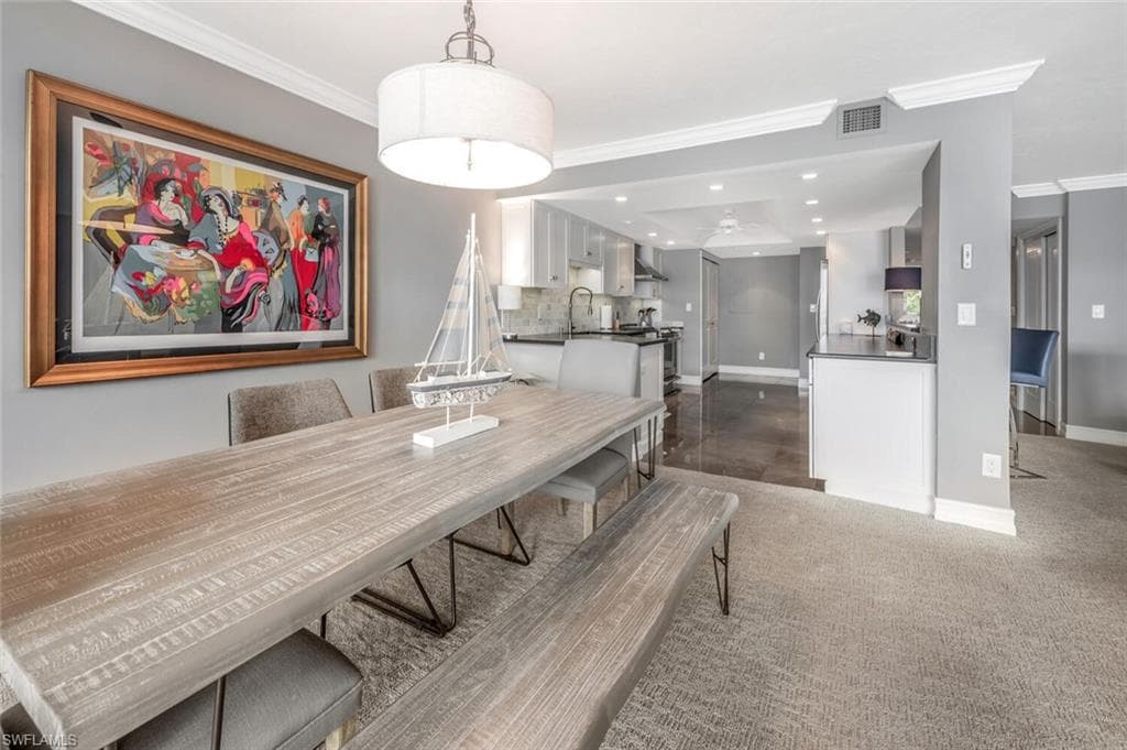 2381 Gulf Shore BLVD N # 503, NAPLES FL 34103-13