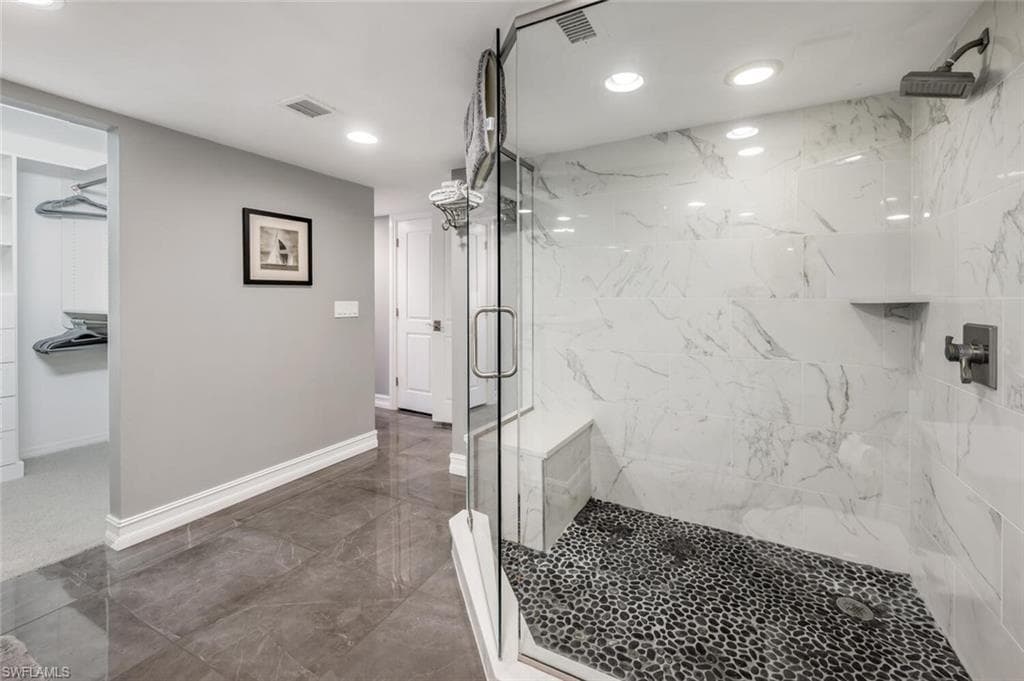 2381 Gulf Shore BLVD N # 503, NAPLES FL 34103-24