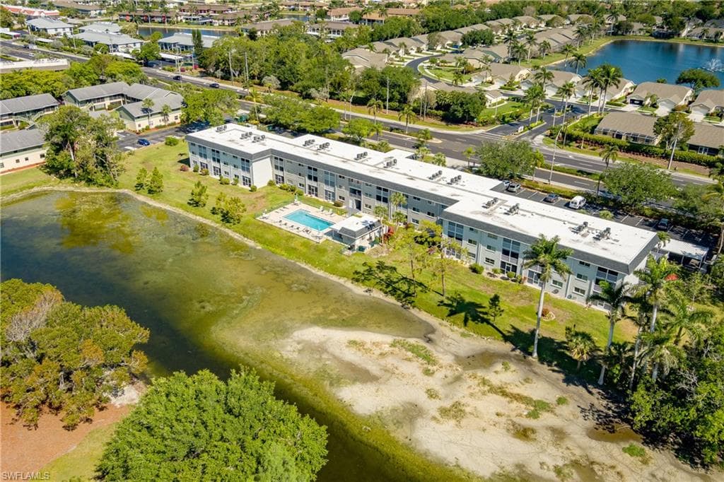 5515 Rattlesnake Hammock RD # 205, NAPLES FL 34113-35