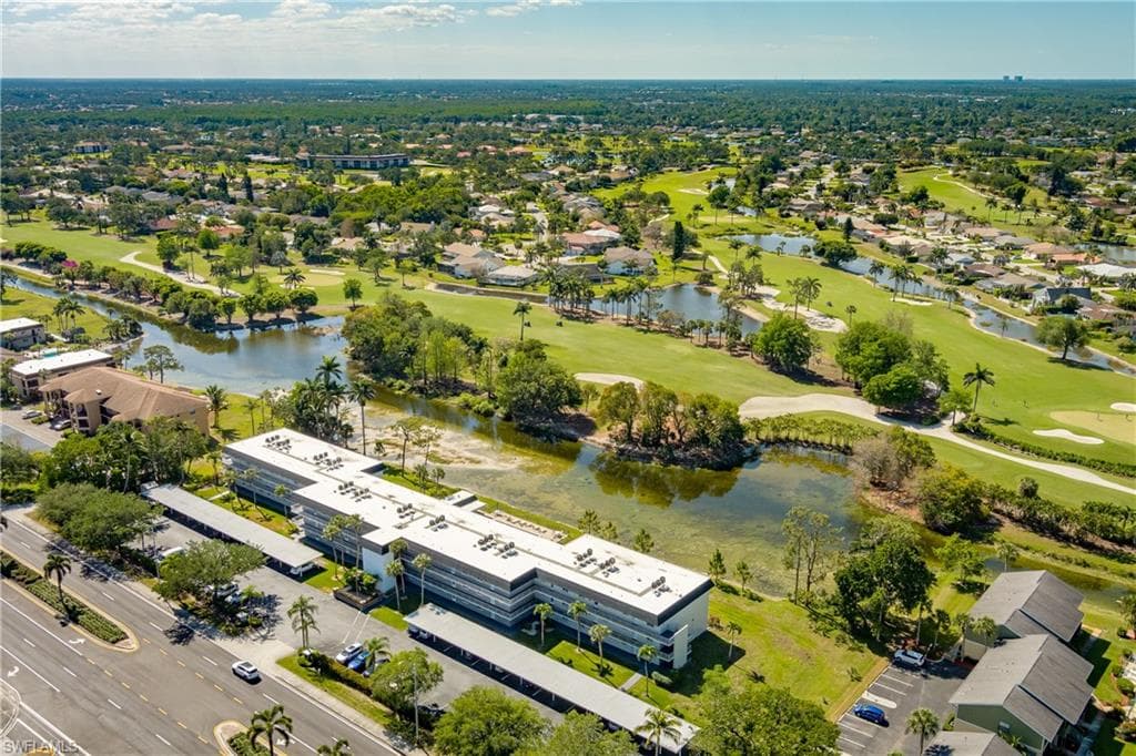 5515 Rattlesnake Hammock RD # 205, NAPLES FL 34113-38