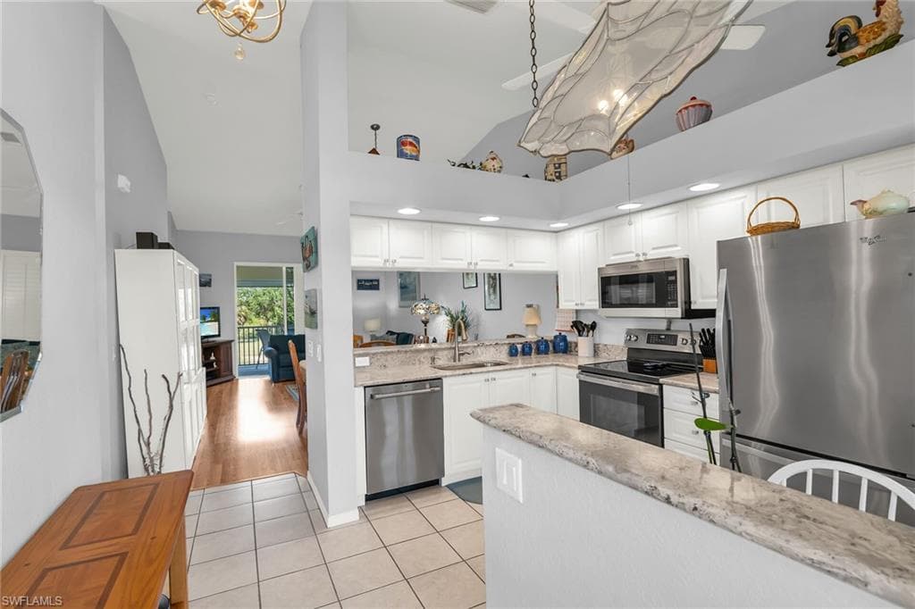 338 Newport DR # 1807, NAPLES FL 34114-5