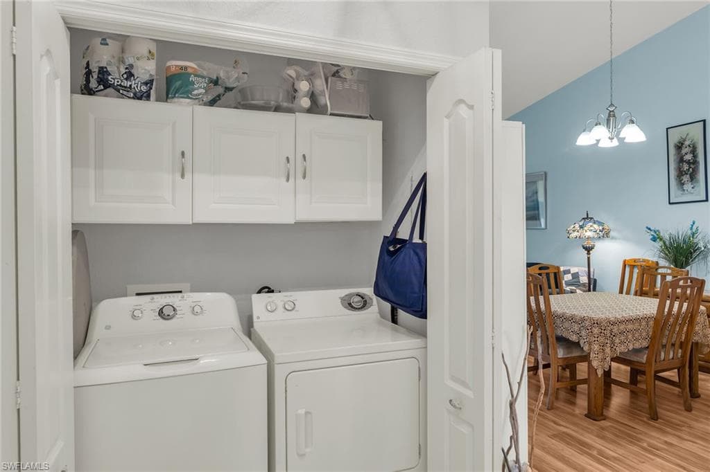 338 Newport DR # 1807, NAPLES FL 34114-21