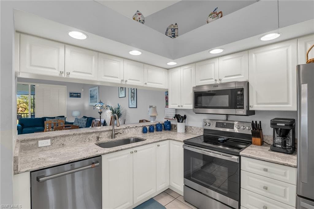 338 Newport DR # 1807, NAPLES FL 34114-7