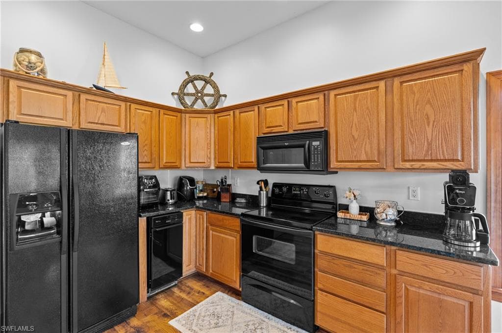 305 Storter AVE N # 16, EVERGLADES CITY FL 34139-11