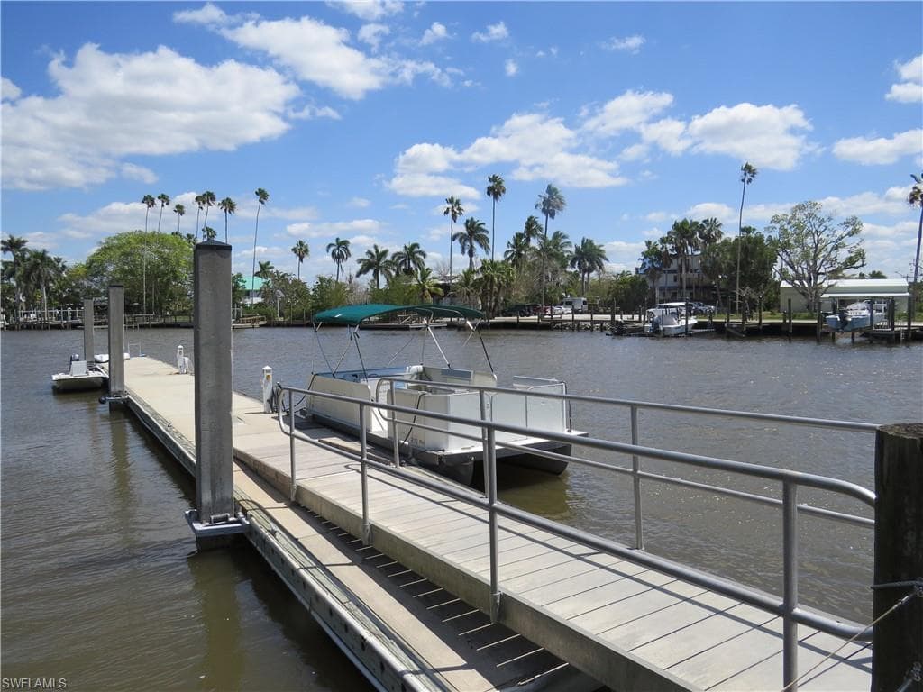 305 Storter AVE N # 16, EVERGLADES CITY FL 34139-34