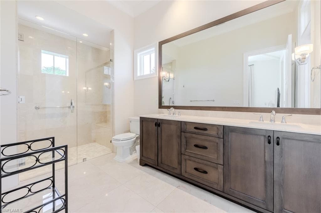702 BOBWHITE LN-31