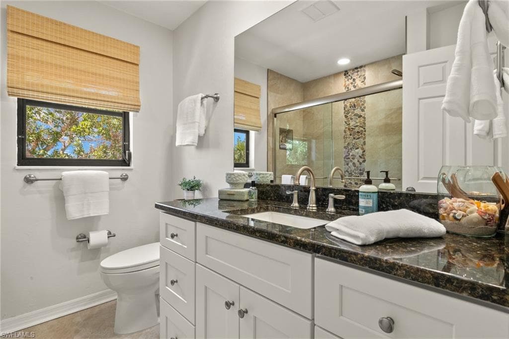 458 Lake Murex CIR, SANIBEL FL 33957-26