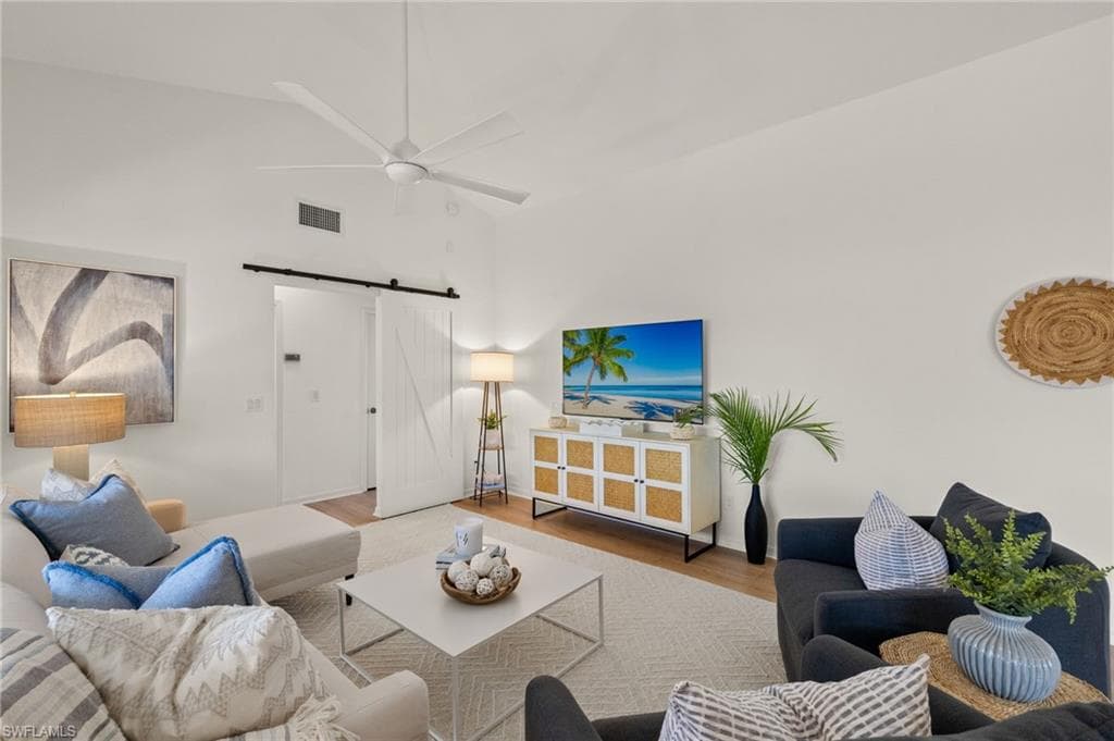 458 Lake Murex CIR, SANIBEL FL 33957-16