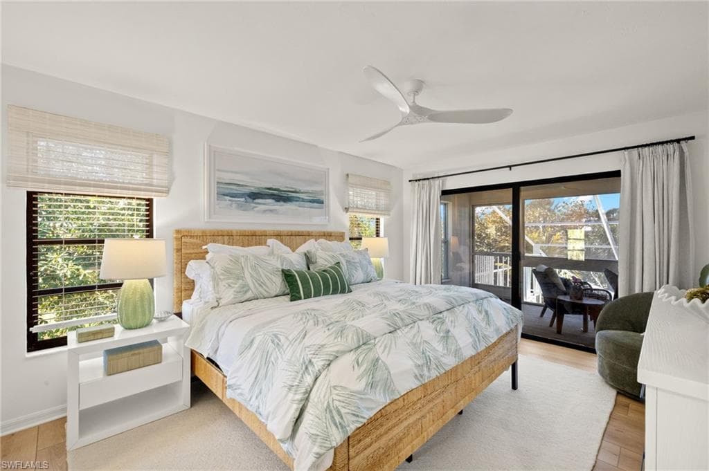 458 Lake Murex CIR, SANIBEL FL 33957-19