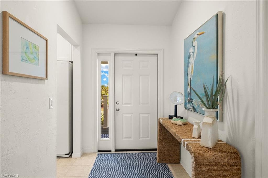 458 Lake Murex CIR, SANIBEL FL 33957-8