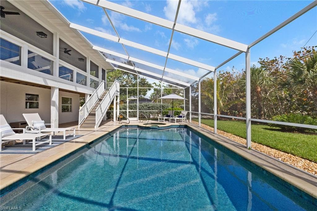 458 Lake Murex CIR, SANIBEL FL 33957-33