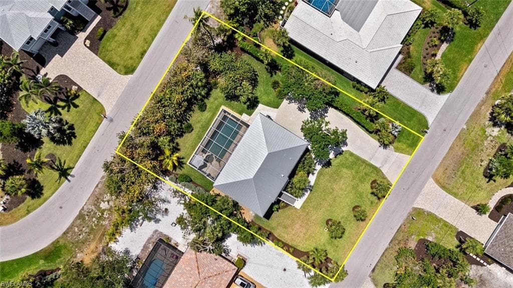 458 Lake Murex CIR, SANIBEL FL 33957-47