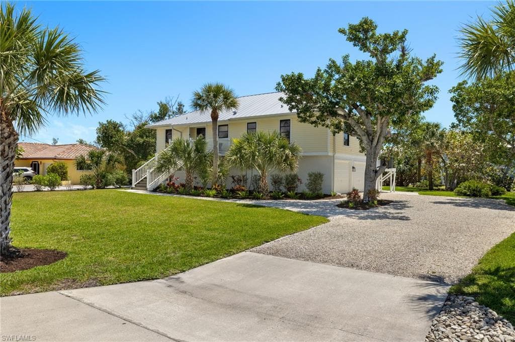 458 Lake Murex CIR, SANIBEL FL 33957-3
