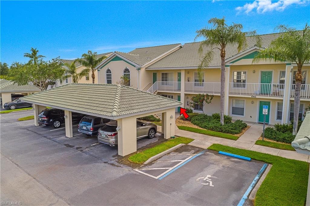 4965 Sandra Bay DR # 102, NAPLES FL 34109-1