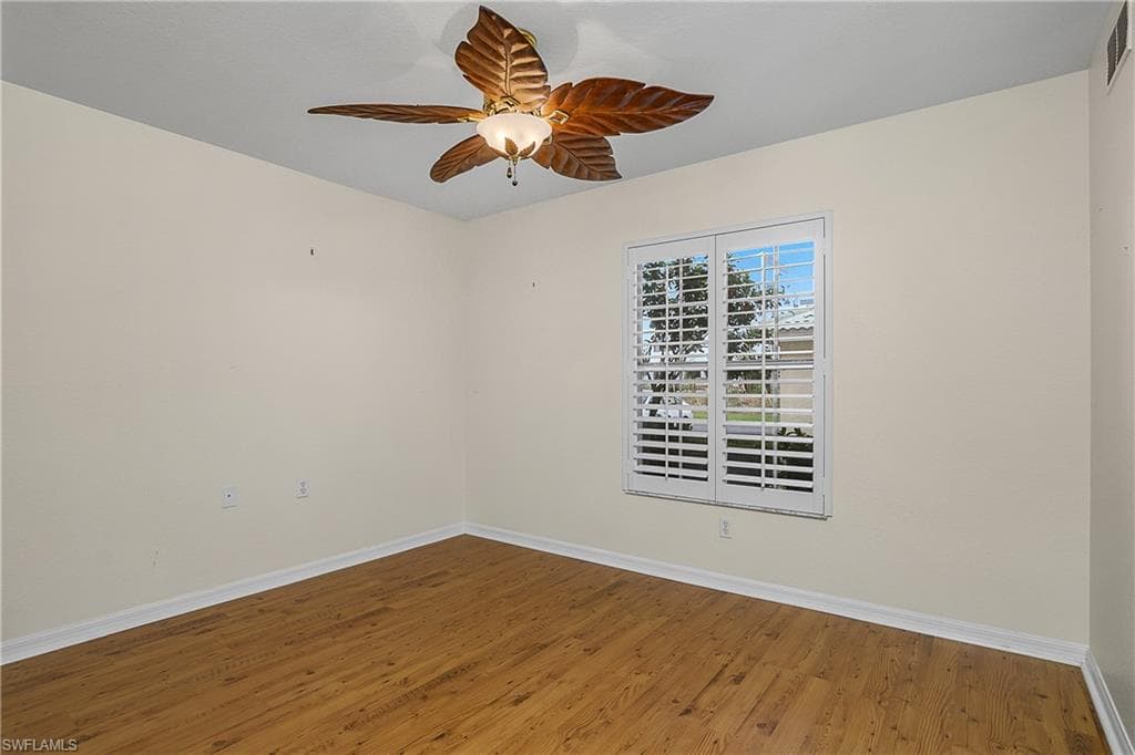 4965 Sandra Bay DR # 102, NAPLES FL 34109-21