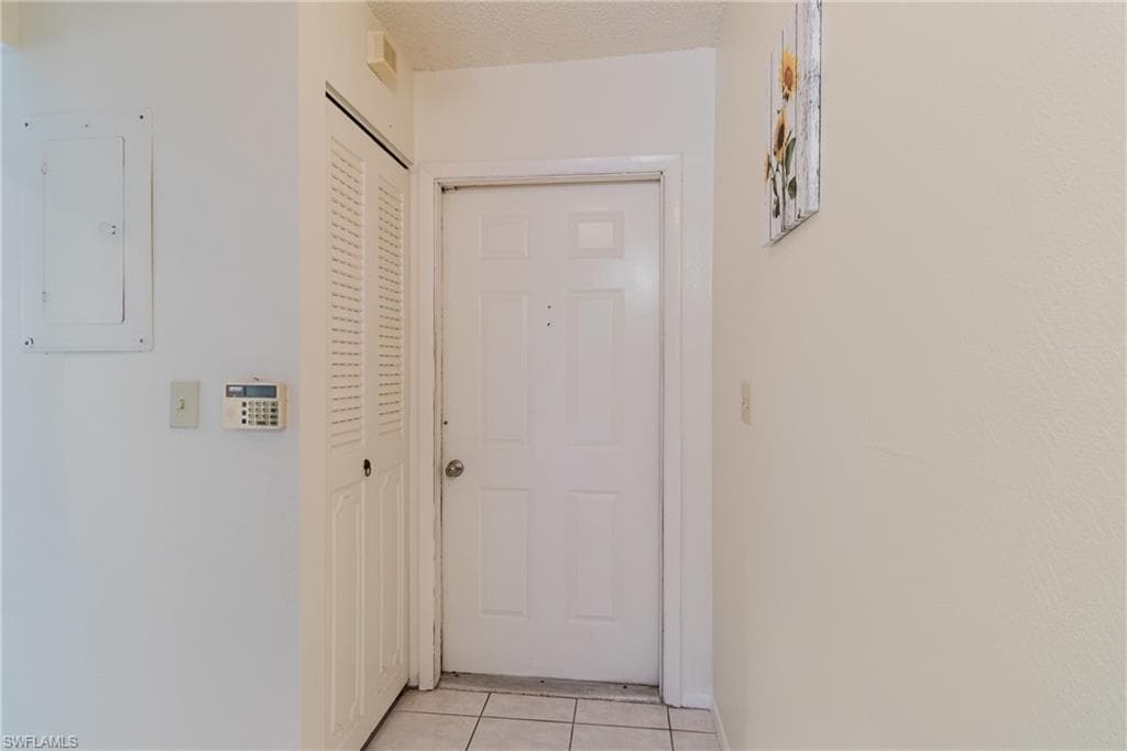 7152 Blanquilla CT # 6, FORT MYERS FL 33908-2