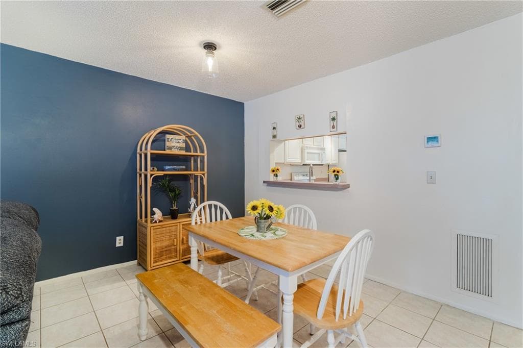 7152 Blanquilla CT # 6, FORT MYERS FL 33908-9