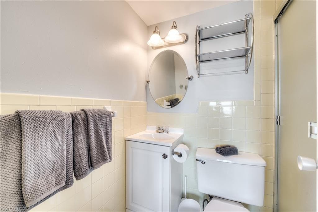 7400 Estero BLVD # 214, FORT MYERS BEACH FL 33931-10