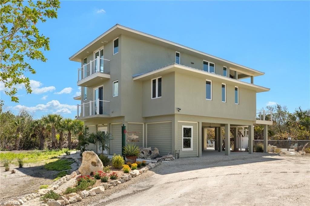 2190 Camino Del Mar DR, SANIBEL FL 33957-45