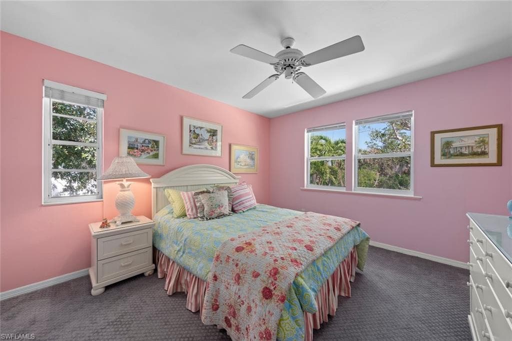 2162 Egret CIR, SANIBEL FL 33957-17