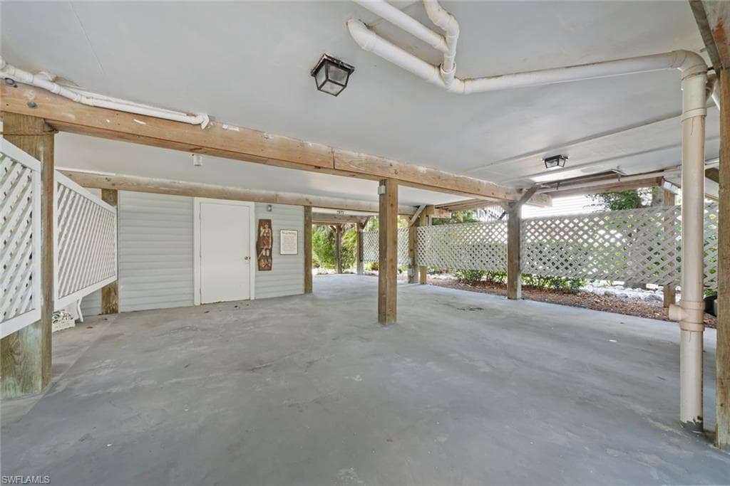 2162 Egret CIR, SANIBEL FL 33957-34