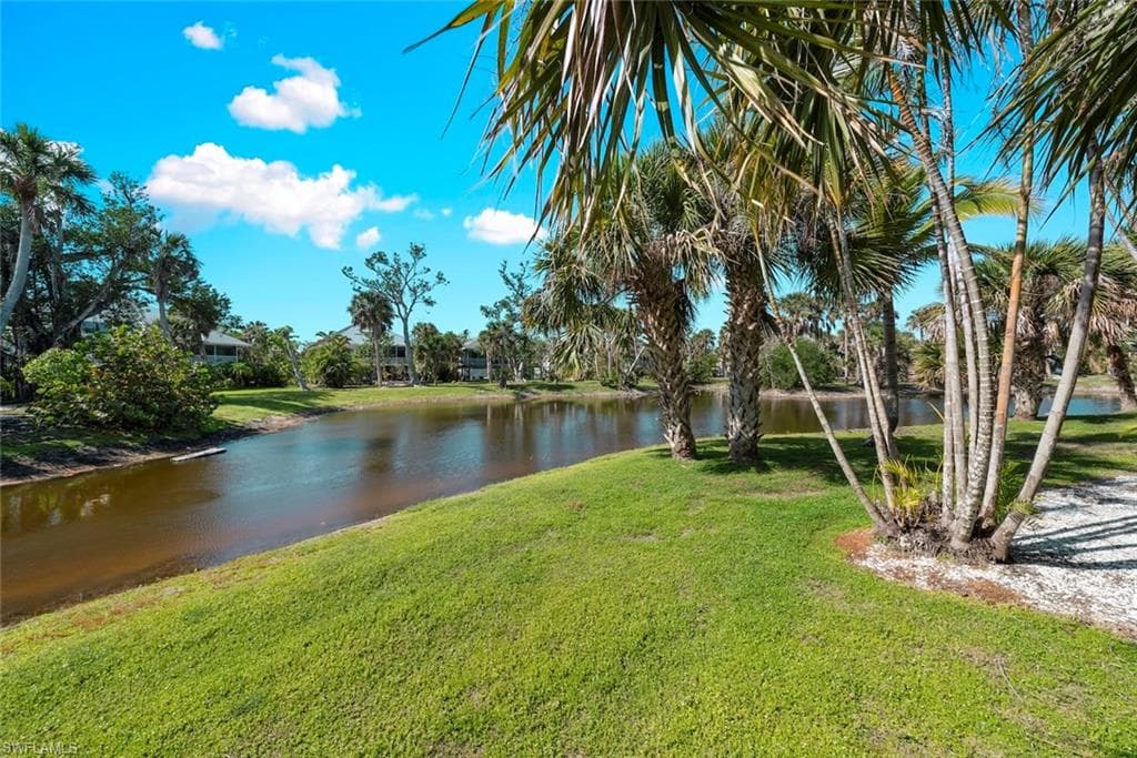 2162 Egret CIR, SANIBEL FL 33957-7