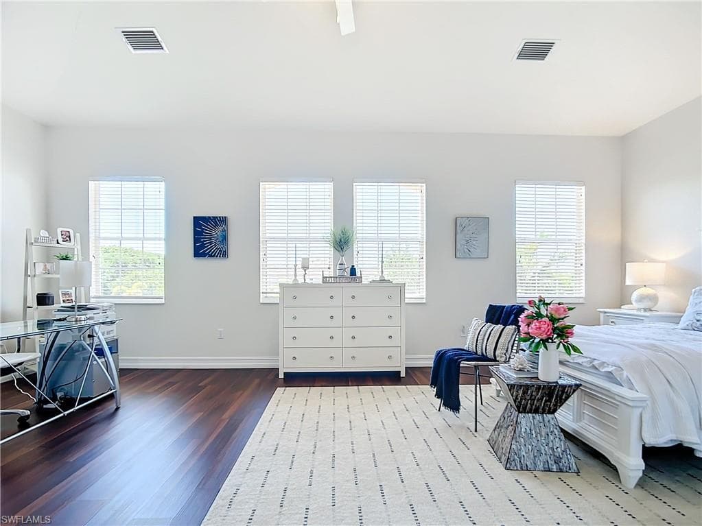 4752 STRATFORD CT # 1404, NAPLES FL 34105-20