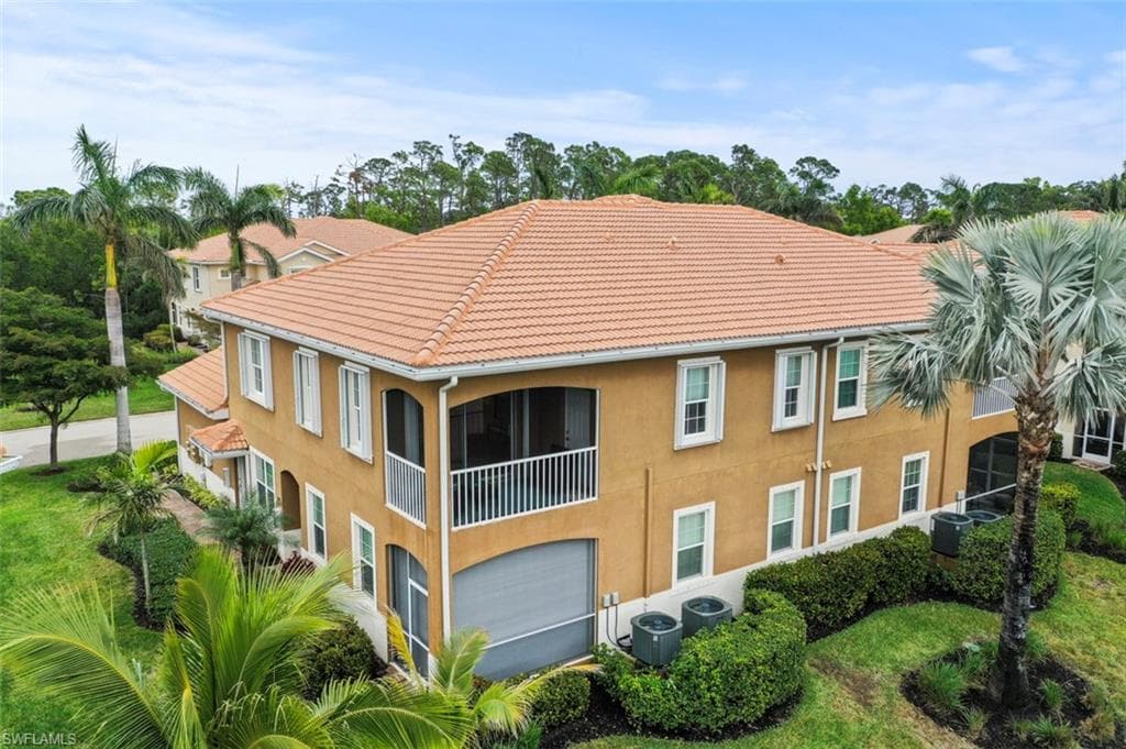 18260 Creekside Preserve LOOP # 202, FORT MYERS FL 33908-22