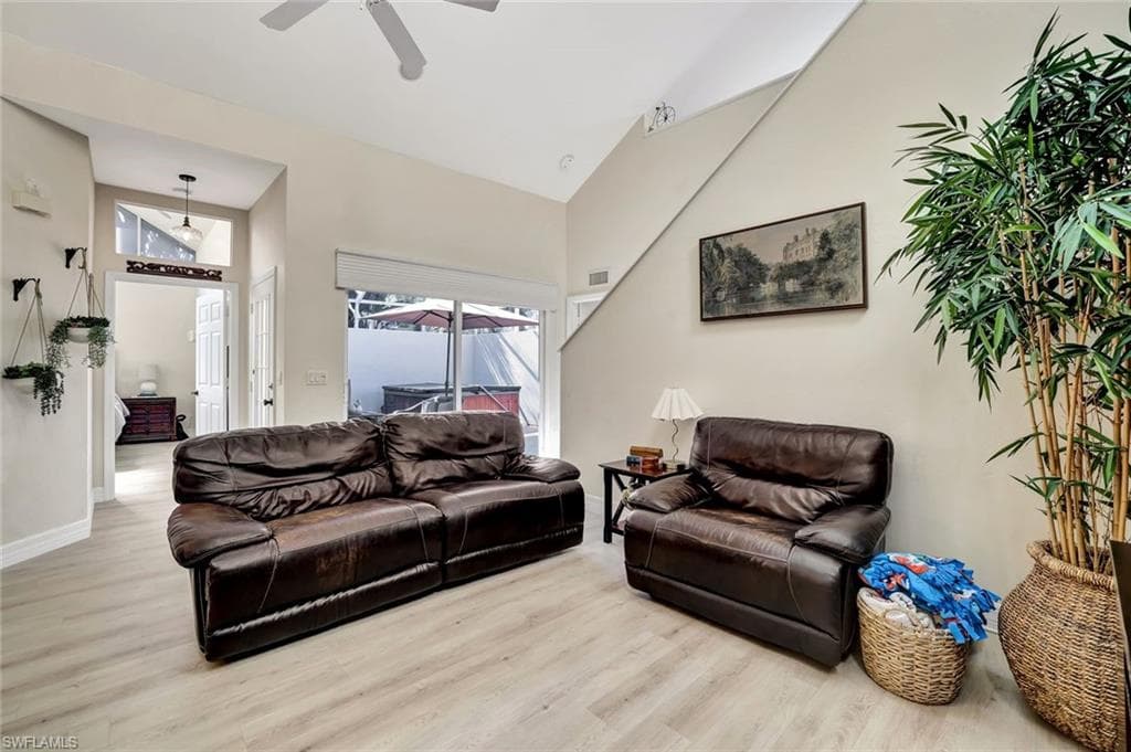 4350 COVEY CIR # 7A, NAPLES FL 34109-6