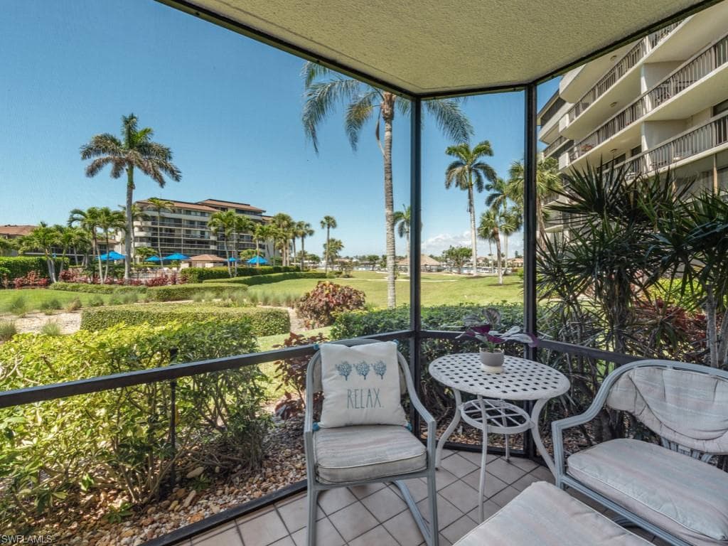 645 Seaview CT # K2, MARCO ISLAND FL 34145-3