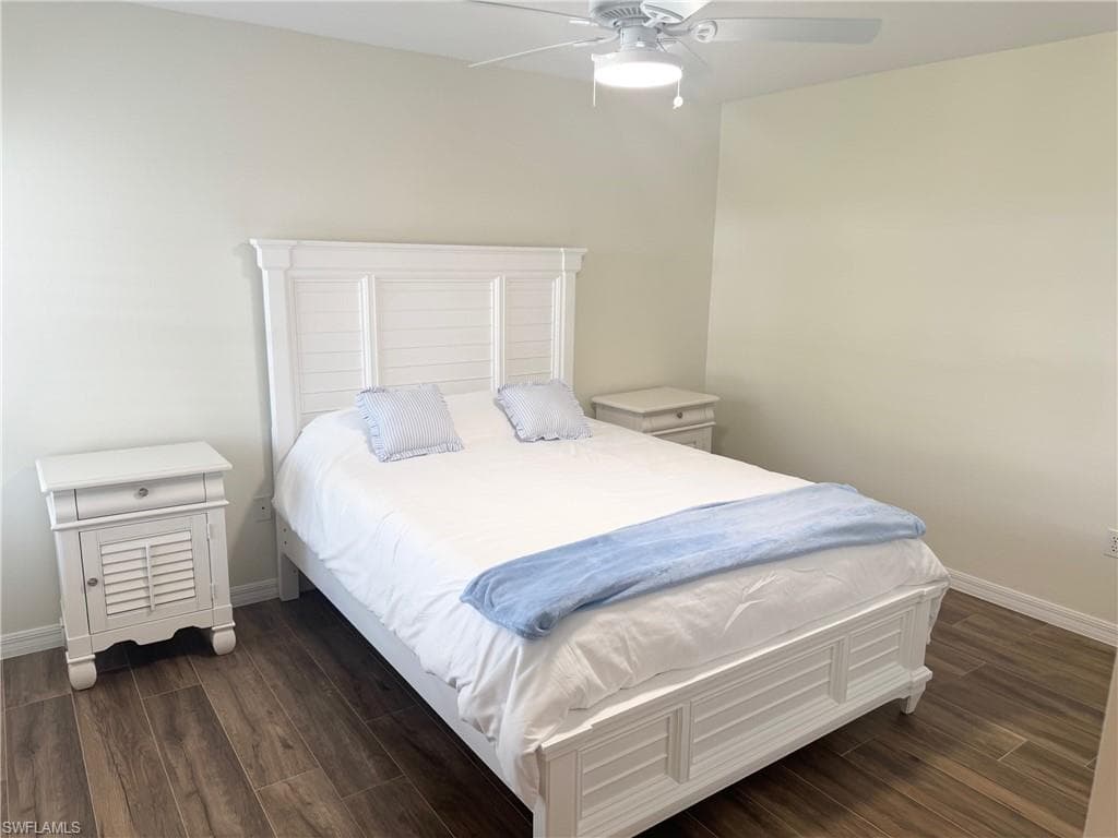 4907 Europa DR, NAPLES FL 34105-16