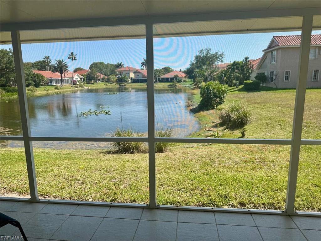 4907 Europa DR, NAPLES FL 34105-35