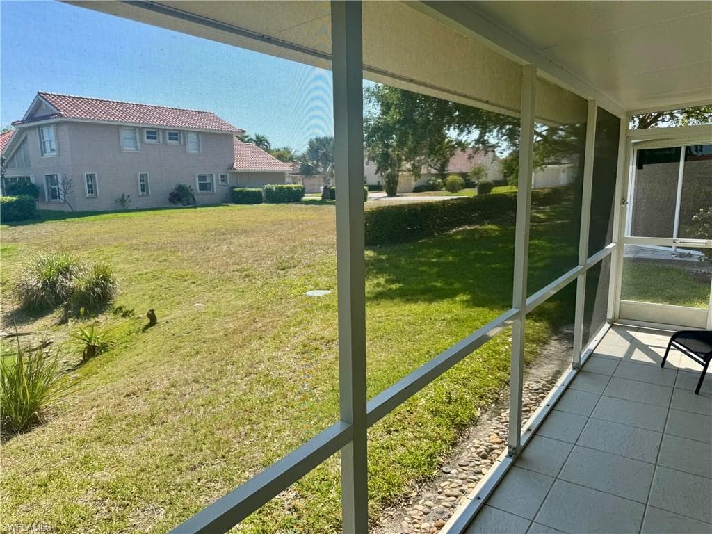 4907 Europa DR, NAPLES FL 34105-34